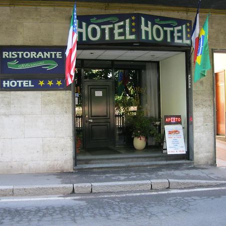 Hotel Marinoni Ломаццо Экстерьер фото